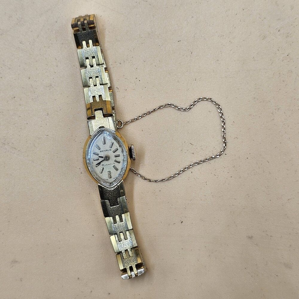 Benrus 1176-318 21 Jewel Gold Tone Vintage Ladies Cocktail Watch Runs Great